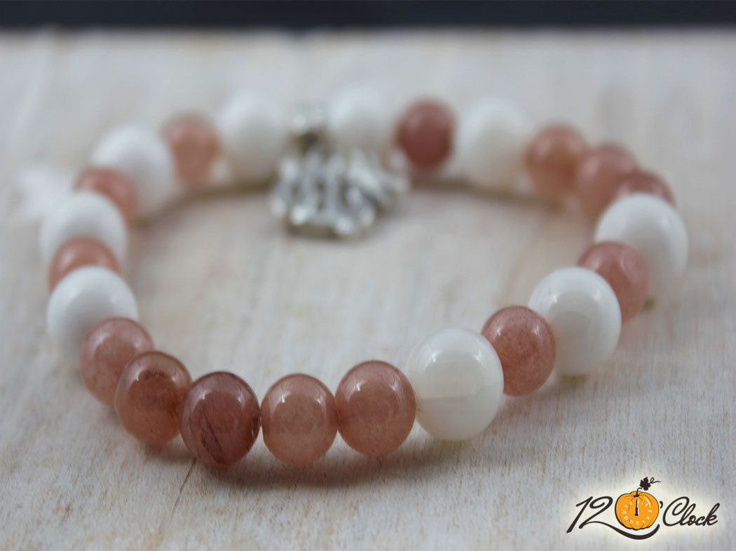 Гривна "Годината на дървения дракон" – седеф и ахат