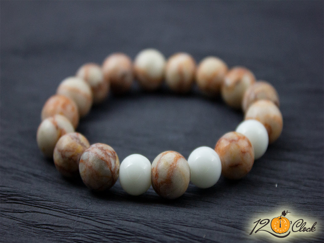 Гривна "Родохрозит и бял кварц"