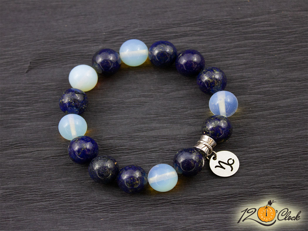 Гривна "Лазурит и лунен камък" - Зодия Козирог