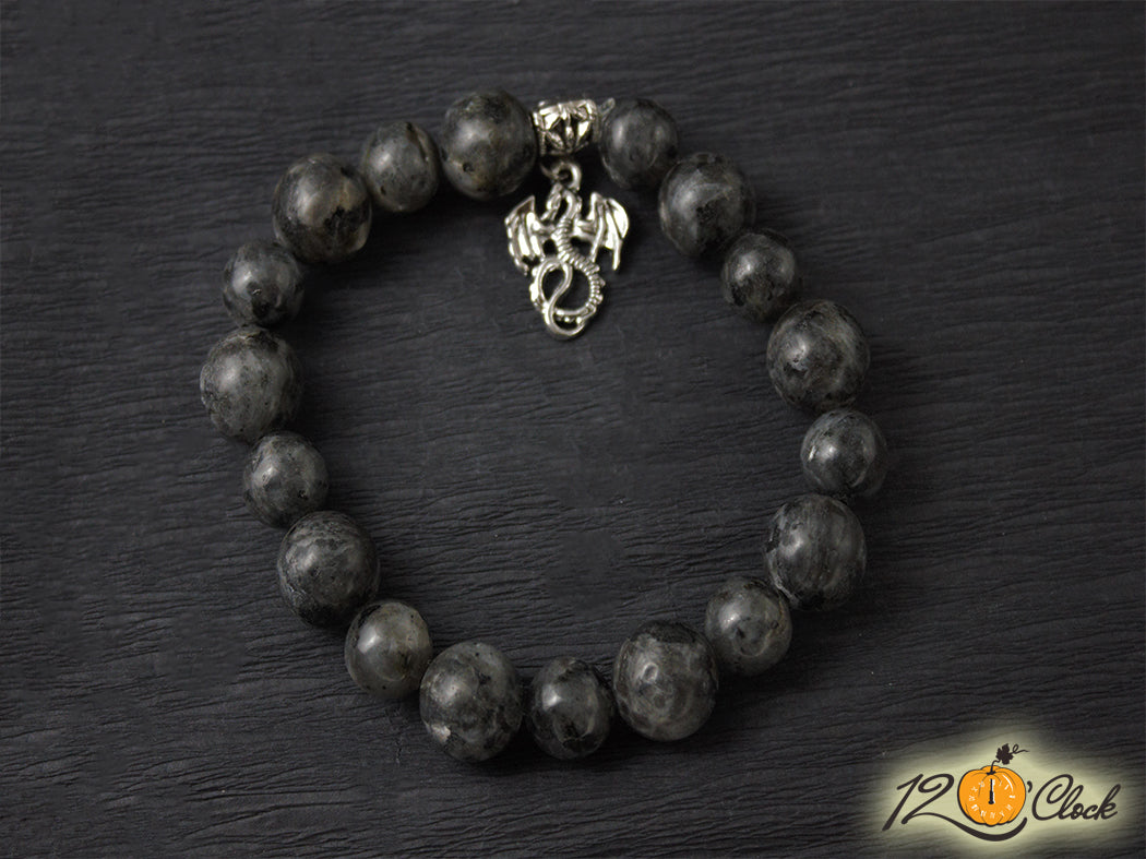 Гривна "Годината на дървения дракон" – лабрадорит