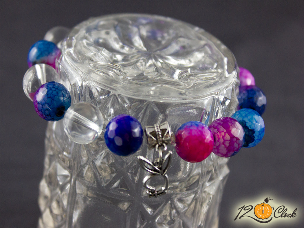 Гривна "Годината на Черния Воден Заек" – ахат и планински кристал.