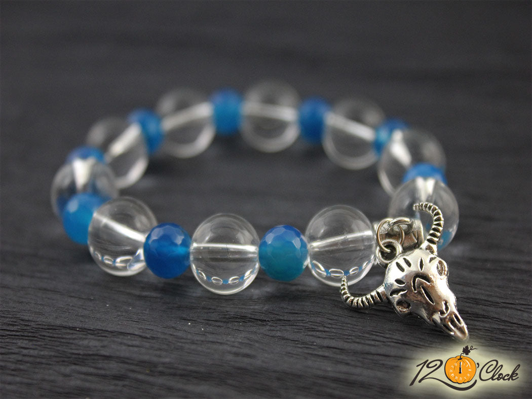 Гривна "Годината на металния бик" -планински кристал и тъмно син ахат