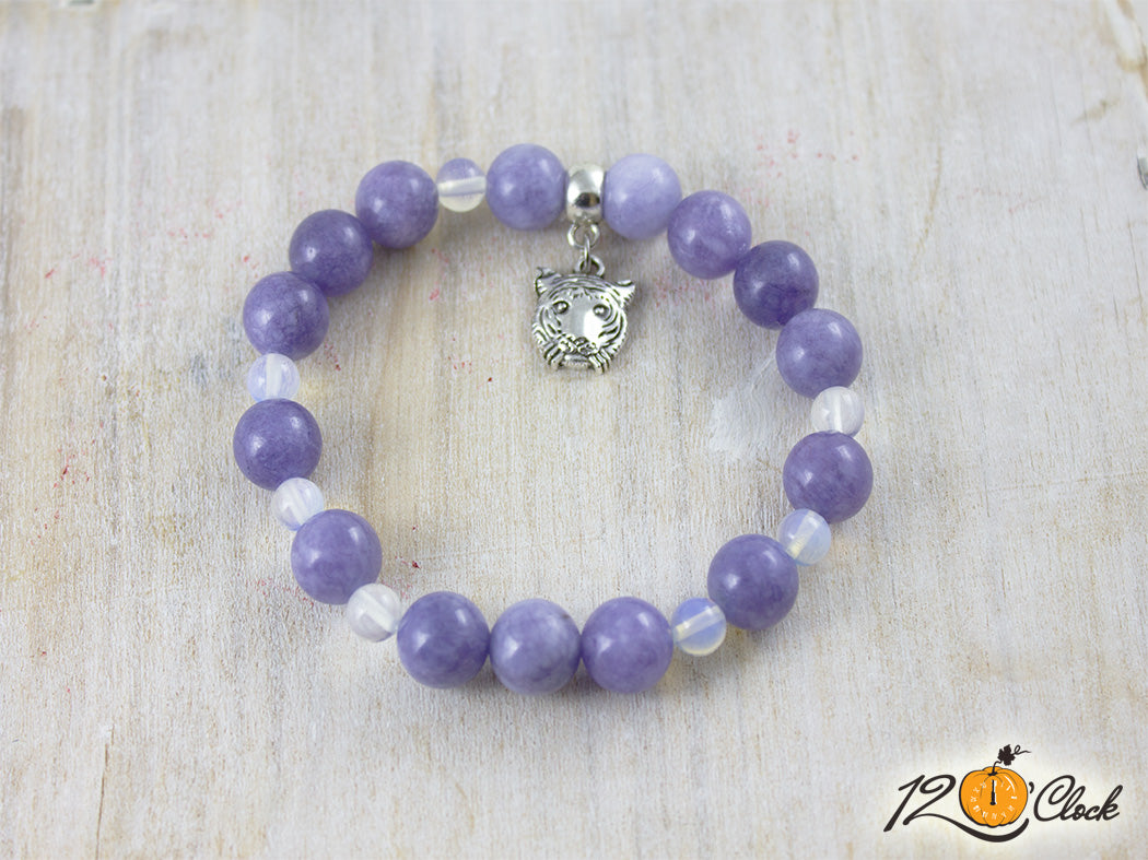 Гривна "Годината на Водния тигър" - аквамарин и лунен камък