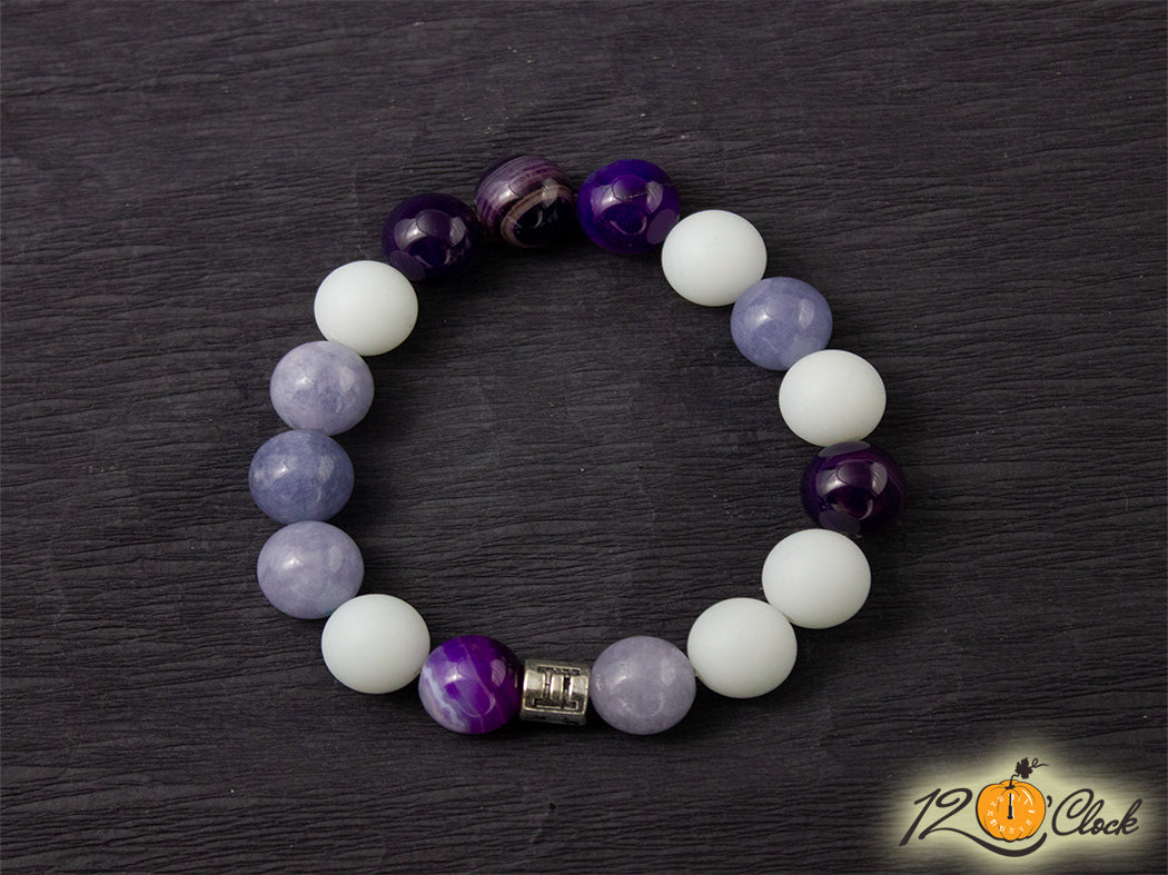 Гривна "Аквамарин, лилав ивчест ахат и бял ахат мат" Зодия Близнаци