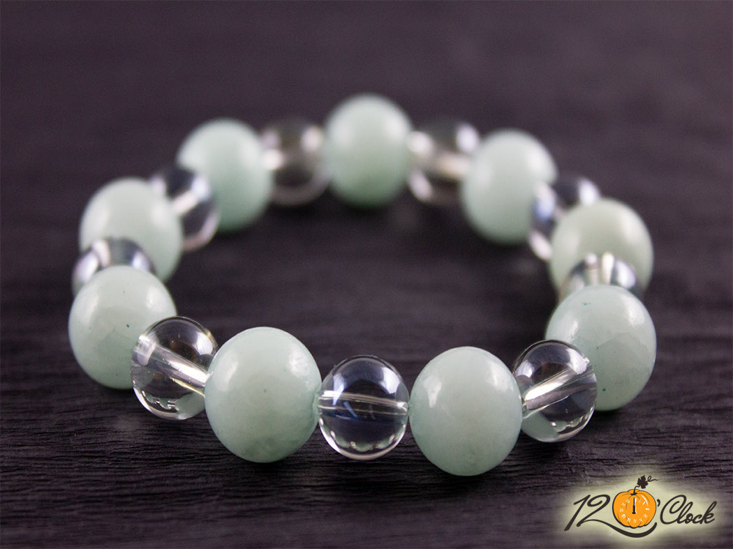 Гривна "Син калцит и планински кристал"