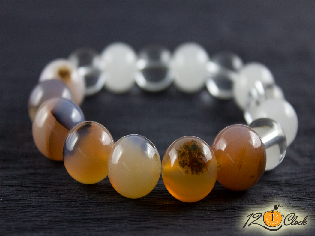 Гривна "Ахат, халцедон и планински кристал"