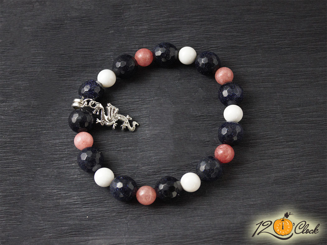 Гривна "Годината на дървения дракон" –  слънчев камък, ягодов кварц и седеф