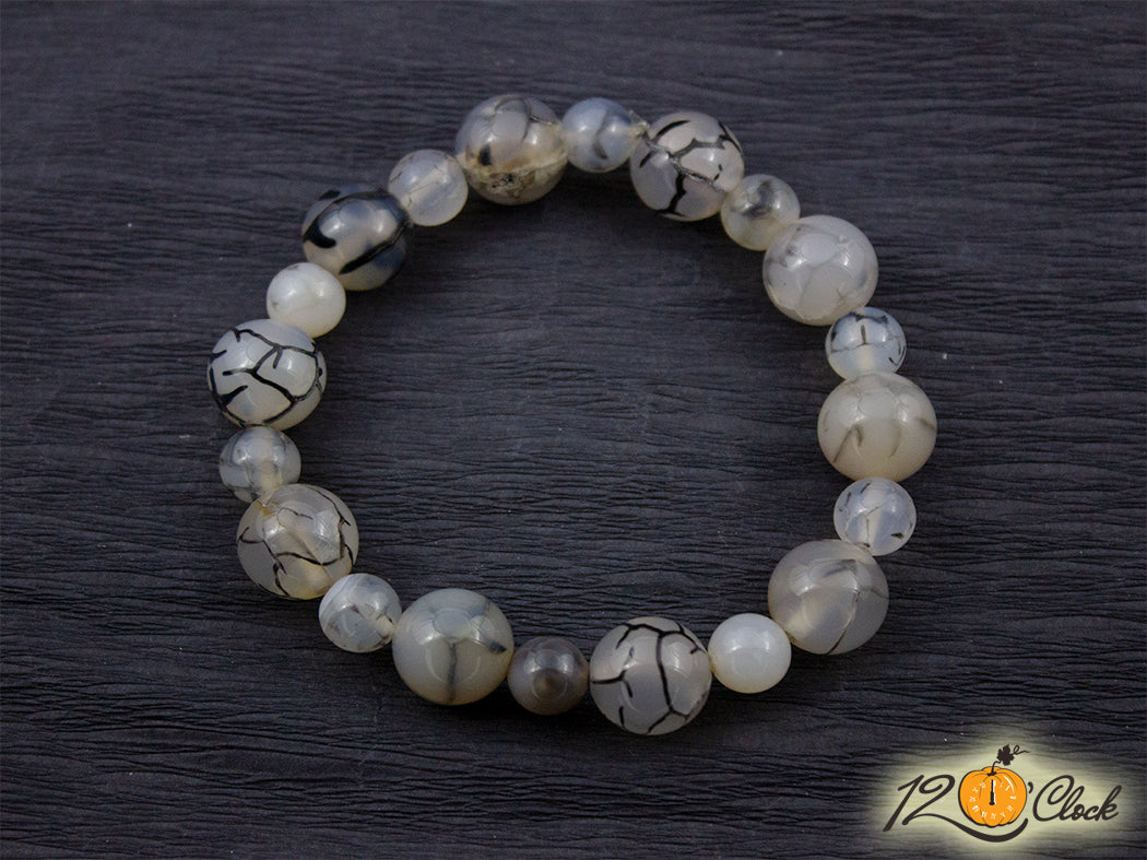 Гривна "Сив ахат драконови вени"