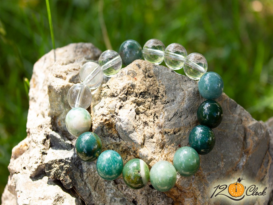 Гривна "Зелен ахат и планински кристал"