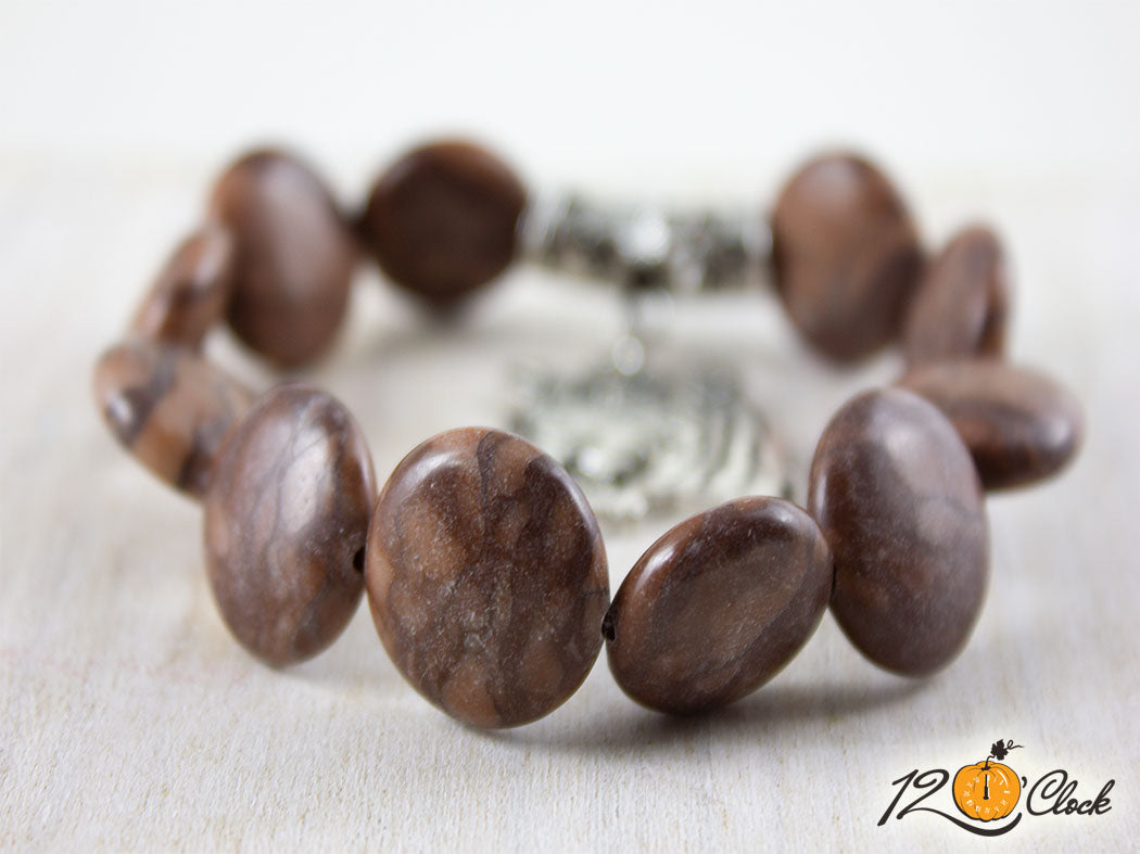 Гривна "Годината на Водния тигър" - яспис паричка