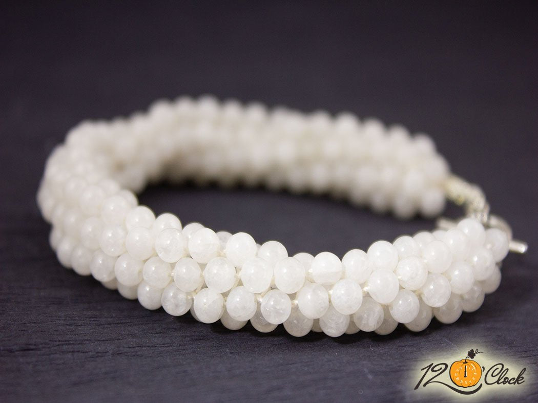 Кръгла плетеница "Бял кварц"