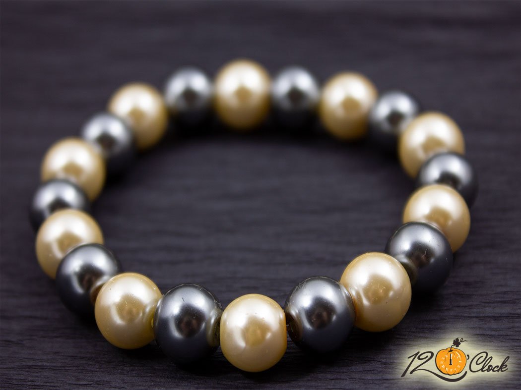 Гривна "Кремаво сребриста нежност"