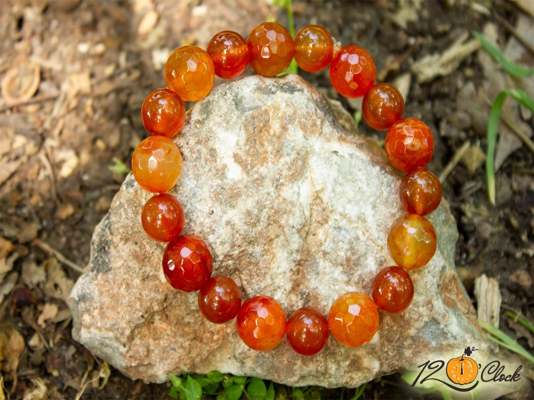 Гривна "Оранжев ахат"