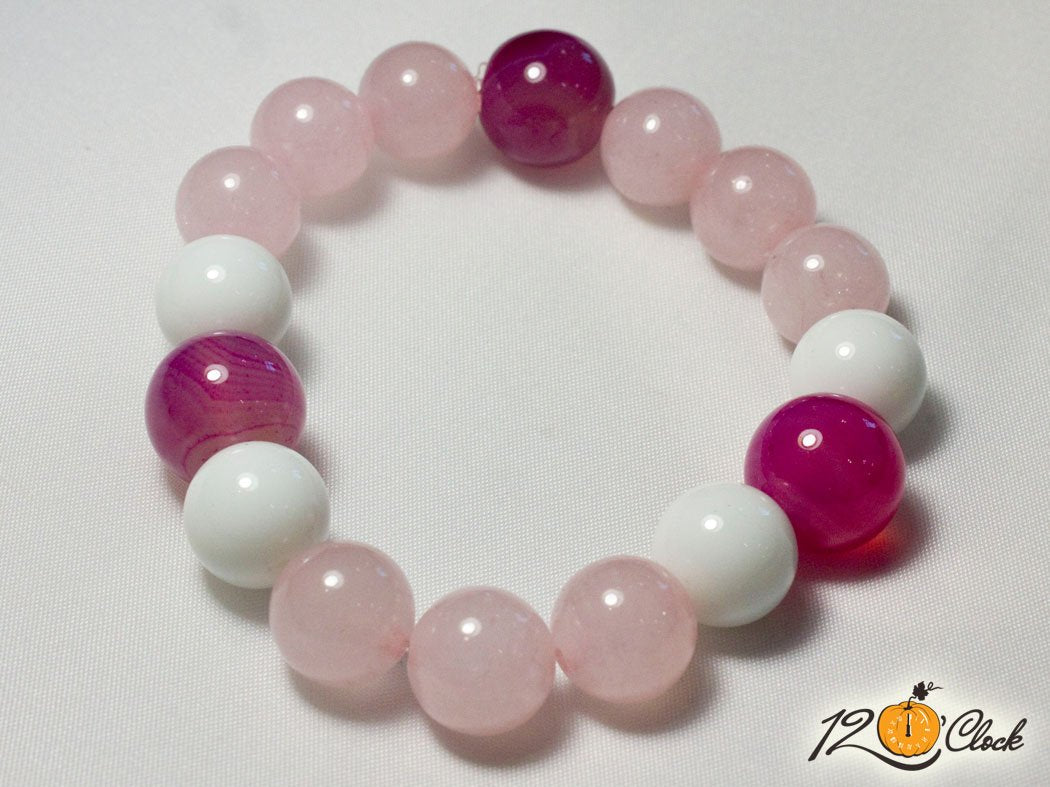 Гривна "Розов кварц, бял ахат и розов ивчест ахат"